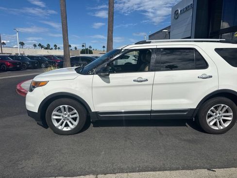 Used 2012 Ford Explorer XLT AWD/4WD image 5