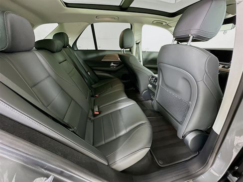 Certified 2025 Mercedes-Benz GLE 350 4MATIC image 30