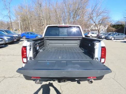 New 2025 Honda Ridgeline RTL image 9