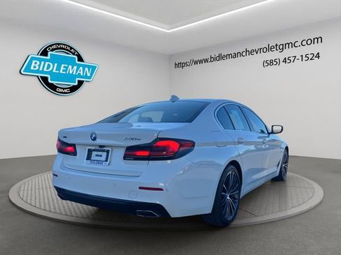 Used 2023 BMW 530e xDrive image 35