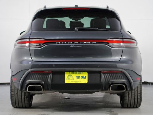 Used 2023 Porsche Macan w/ Premium Plus Package image 11