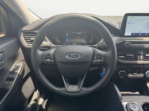 Used 2023 Ford Escape AWD image 12