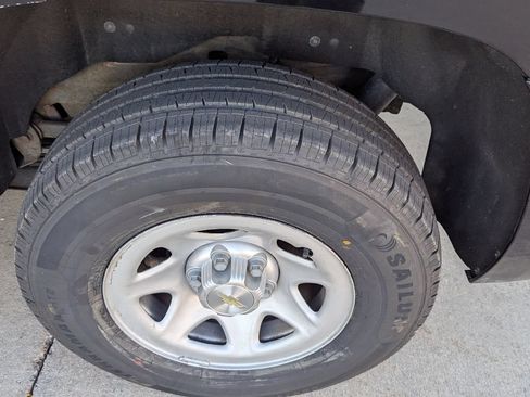 Used 2017 Chevrolet Tahoe 4WD w/ Suspension Package, Off-Road image 12