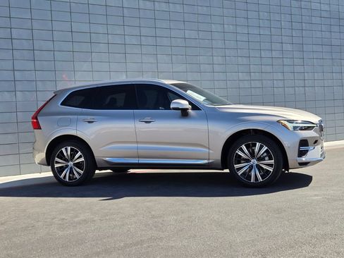 Used 2023 Volvo XC60 T8 Plus AWD/4WD image 7