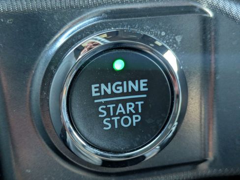 Used 2022 Ford F150 Platinum w/ Equipment Group 701A High AWD/4WD image 31