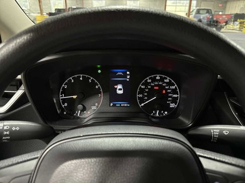 Used 2023 Toyota Corolla LE image 30
