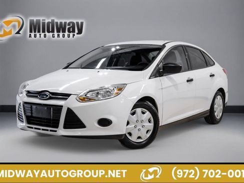 Used 2014 Ford Focus S FWD image 1