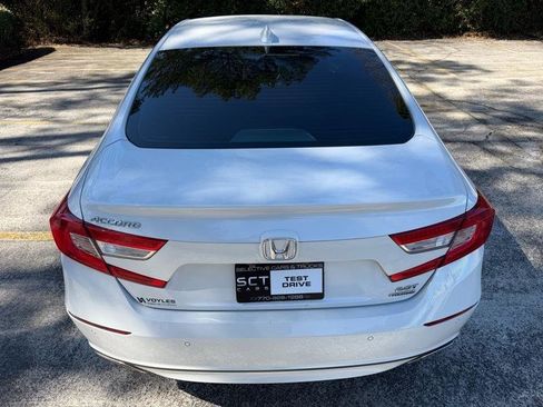 Used 2019 Honda Accord Touring image 6