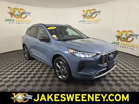 Used 2024 Ford Escape ST-Line AWD/4WD image 1