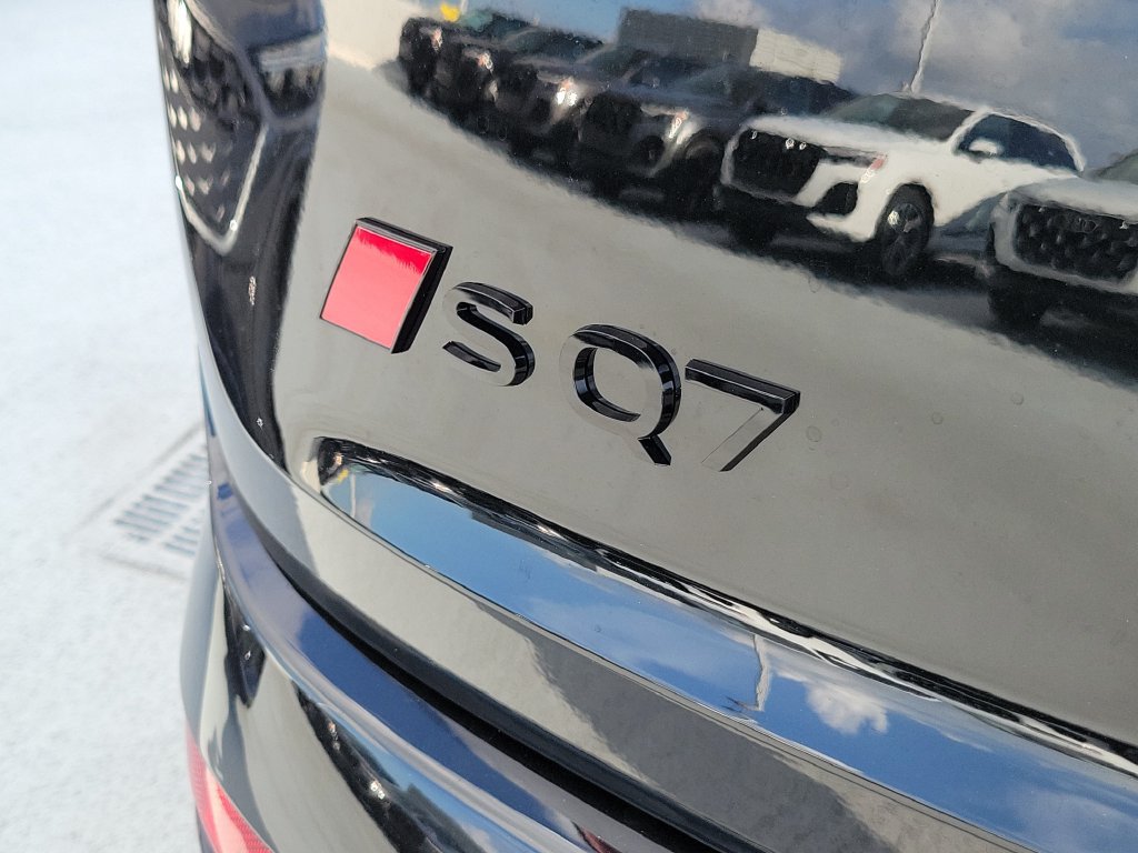 New 2026 Audi SQ7 Premium Plus AWD/4WD image 5