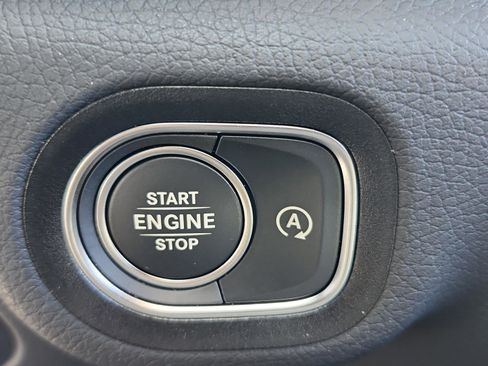 Used 2026 Mercedes-Benz GLE 350 4MATIC image 35