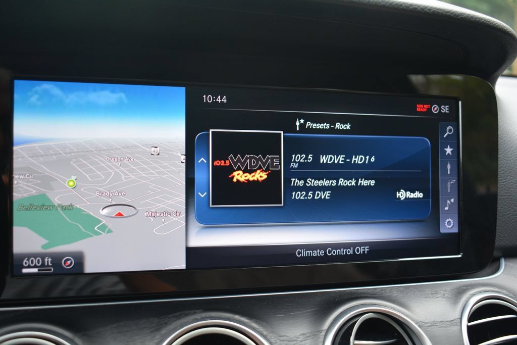 Used 2017 Mercedes-Benz E 300 4MATIC image 14