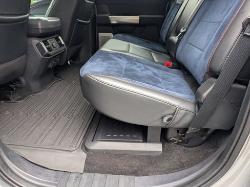 Certified 2023 Ford F150 Raptor w/ Raptor 37 Performance Package AWD/4WD image 30