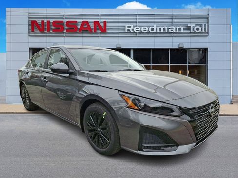 New 2026 Nissan Altima 2.5 SV FWD image 1