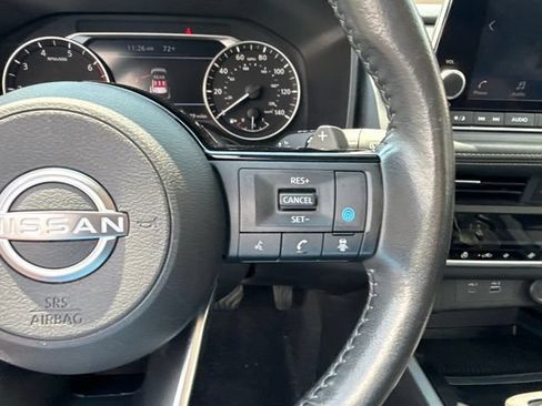 Used 2023 Nissan Rogue SV w/ SV Premium B Package AWD/4WD image 21