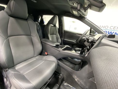 Used 2023 Subaru Solterra AWD image 24