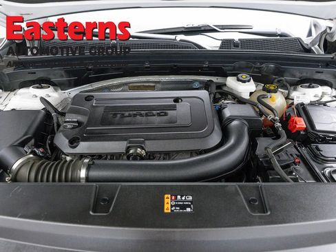 Used 2023 Buick Envision Essence w/ Sport Touring Package FWD image 7