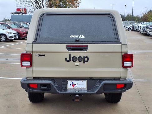 Used 2020 Jeep Gladiator Sport w/ Quick Order Package 24S image 7