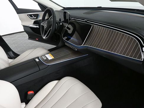 New 2026 Mercedes-Benz E 350 Sedan image 22