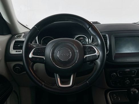 Used 2020 Jeep Compass Latitude w/ Popular Equipment Group image 17