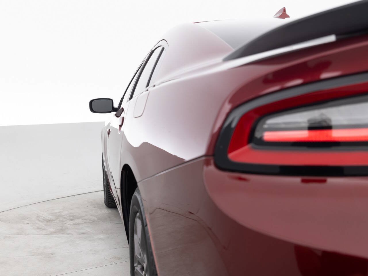 Used 2018 Dodge Charger GT w/ Blacktop Package AWD/4WD image 13