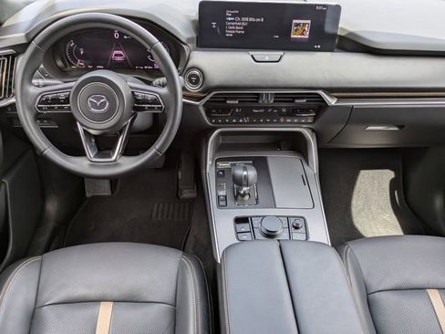 Used 2025 MAZDA CX-90 Plug-In Hybrid w/ Premium Plus AWD/4WD image 11