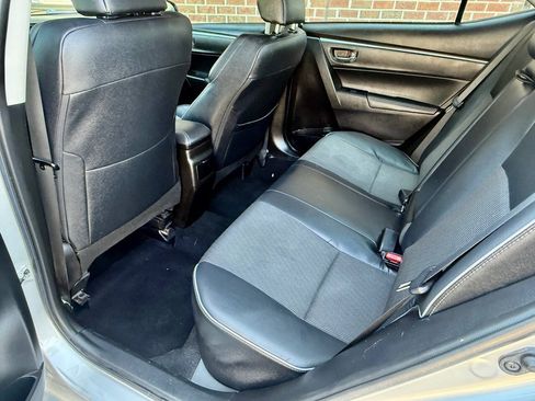 Used 2015 Toyota Corolla S FWD image 20