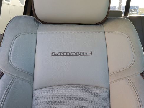 Used 2022 RAM 2500 Laramie image 34