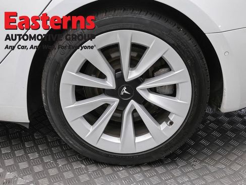 Used 2021 Tesla Model 3 Standard Range Plus RWD image 8