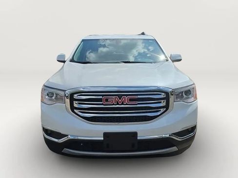 Used 2017 GMC Acadia SLT w/ LPO, Floor Liner Package FWD image 3