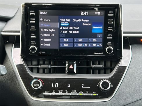 Used 2021 Toyota Corolla LE FWD image 14