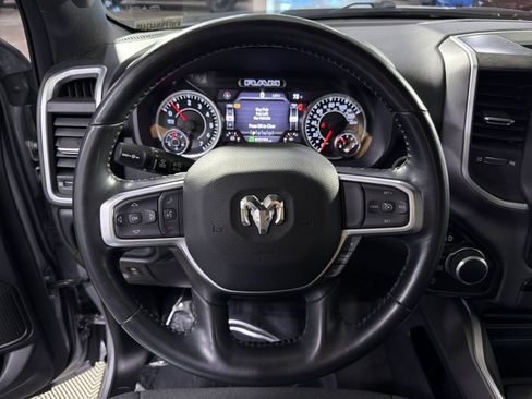 Used 2022 RAM 1500 Big Horn AWD/4WD image 27