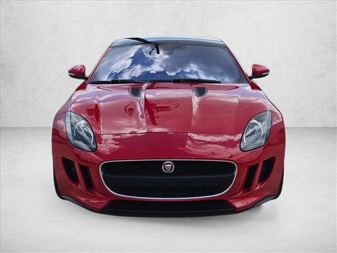 Used 2017 Jaguar F-TYPE Coupe image 2