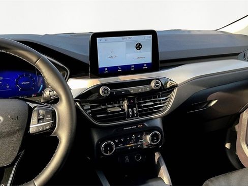 Used 2022 Ford Escape SEL w/ Technology Package image 6