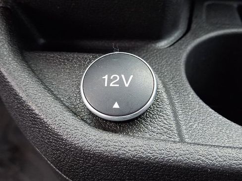 Used 2017 Ford Transit 350 XL image 23