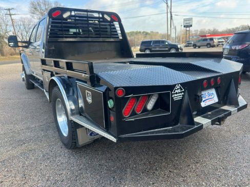 Used 2022 Ford F450 Lariat w/ Lariat Value Package image 8