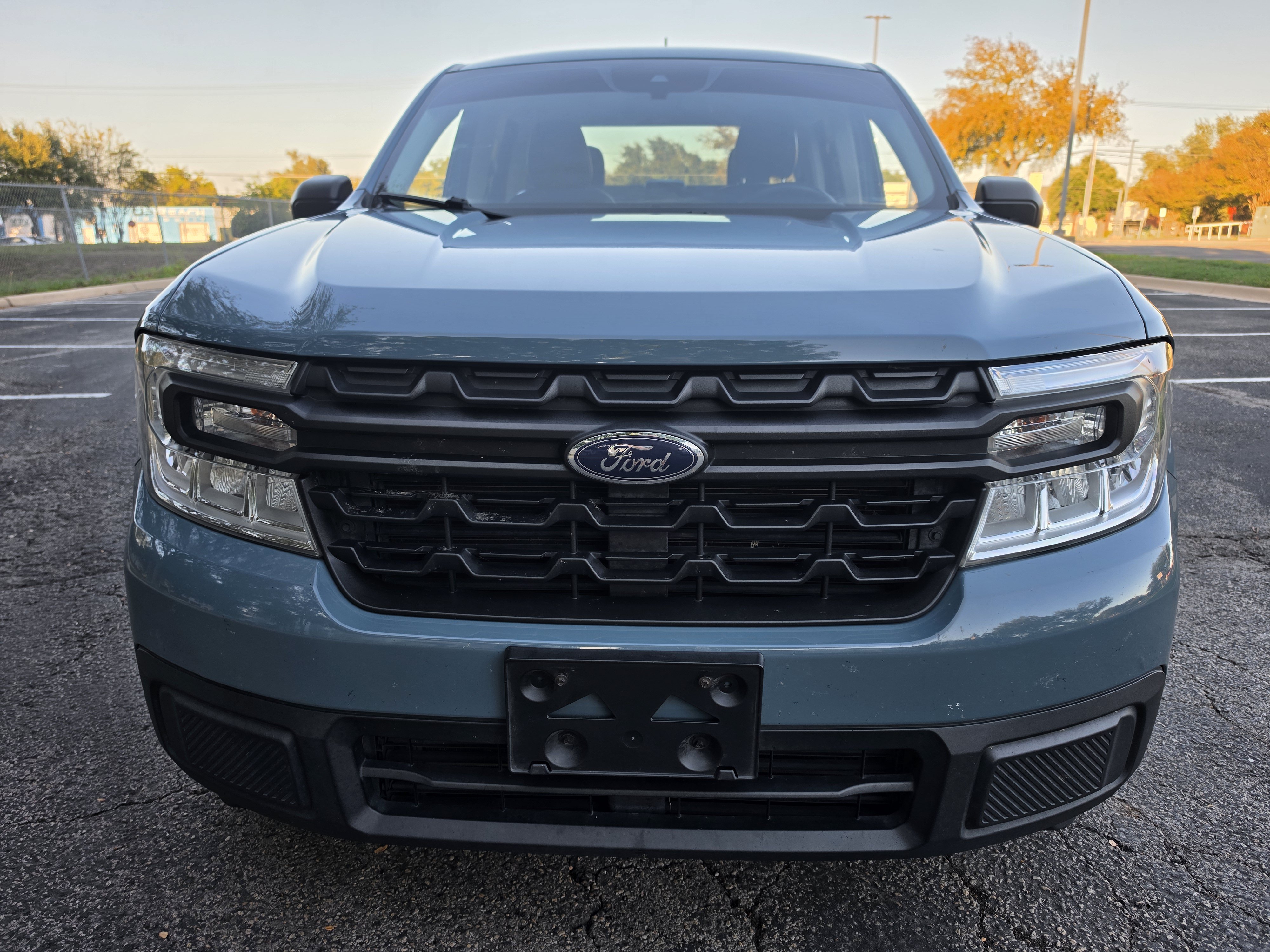 Used 2022 Ford Maverick XL FWD image 2
