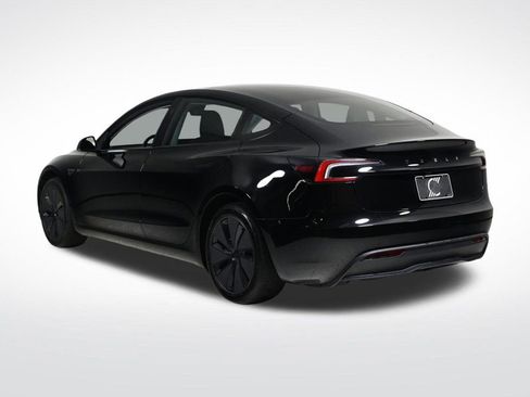 Used 2025 Tesla Model 3 Long Range image 3