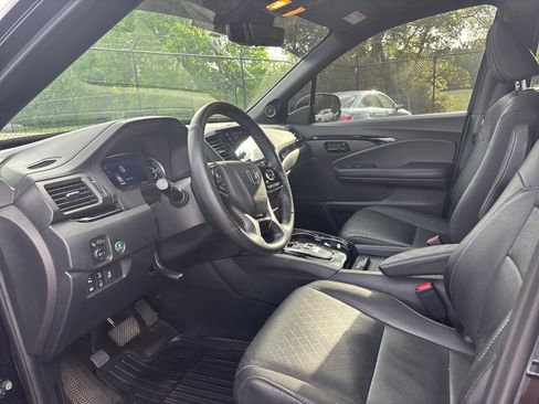 Certified 2023 Honda Passport Elite image 14