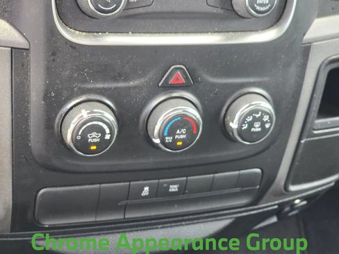 Used 2018 RAM 1500 Express RWD image 20