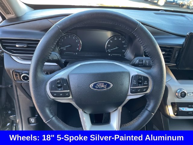 Used 2023 Ford Explorer XLT w/ Equipment Group 202A AWD/4WD image 19