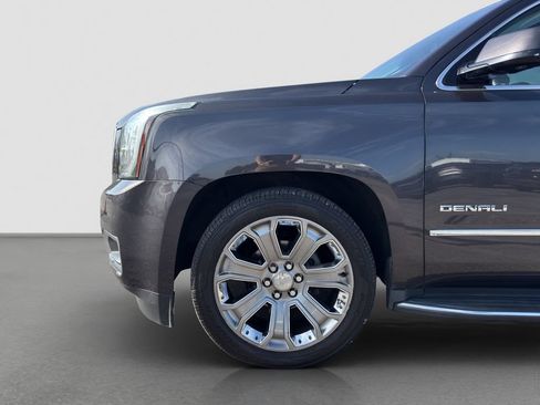 Used 2017 GMC Yukon Denali w/ Open Road Package AWD/4WD image 20