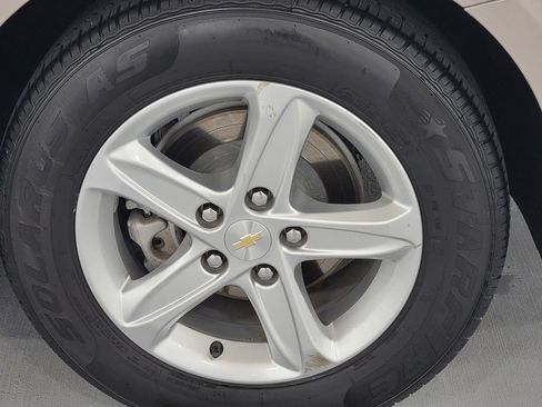 Used 2023 Chevrolet Malibu LT image 11