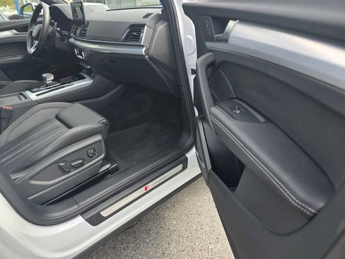 Used 2024 Audi Q5 2.0T Prestige image 10