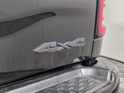 Used 2025 RAM 2500 Big Horn image 25