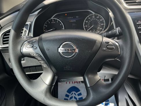 Used 2019 Nissan Murano S AWD/4WD image 19