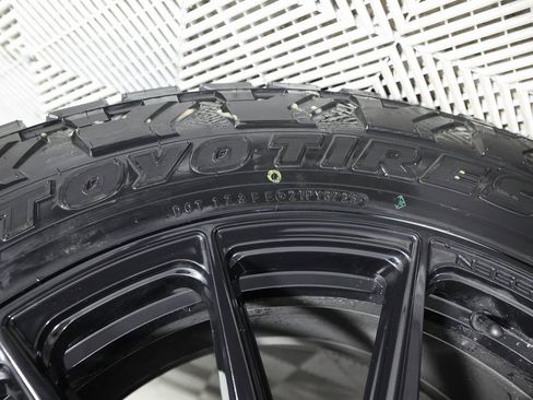 Used 2025 Ford F150 Raptor w/ Equipment Group 803A Raptor R image 52