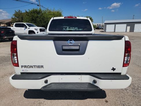 Used 2021 Nissan Frontier S image 6
