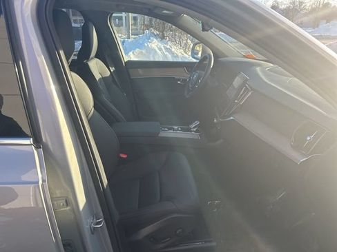 Used 2025 Volvo XC90 B6 Plus AWD/4WD image 16