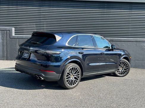 Certified 2020 Porsche Cayenne image 10